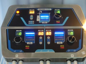 楽トレ。インナーを寝たままトレーニング。京王八王子駅すぐ 多摩鍼灸整骨院京王八王子院