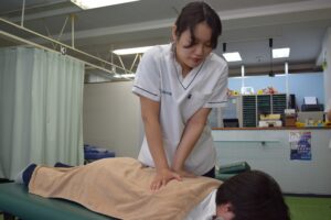 高倉本院の施術イメージ1